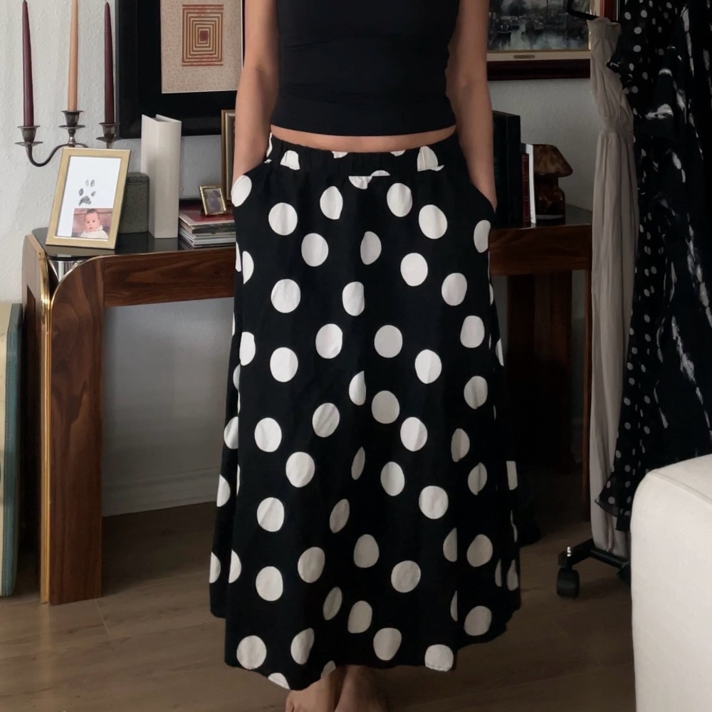 Black and White A-Line Midi Skirt